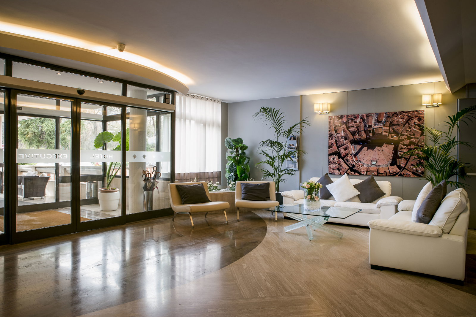 Hotel Executive