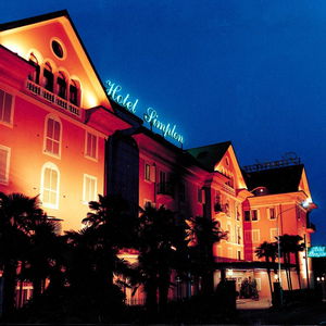 Hotel Simplon cazare Baveno