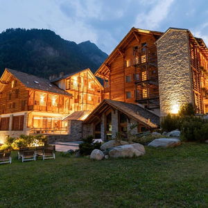 Hotel Alagna Mountain Resort & Spa cazare Alagna Valsesia