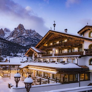 Hotel Sport Hotel Majarè cazare Pozza di Fassa
