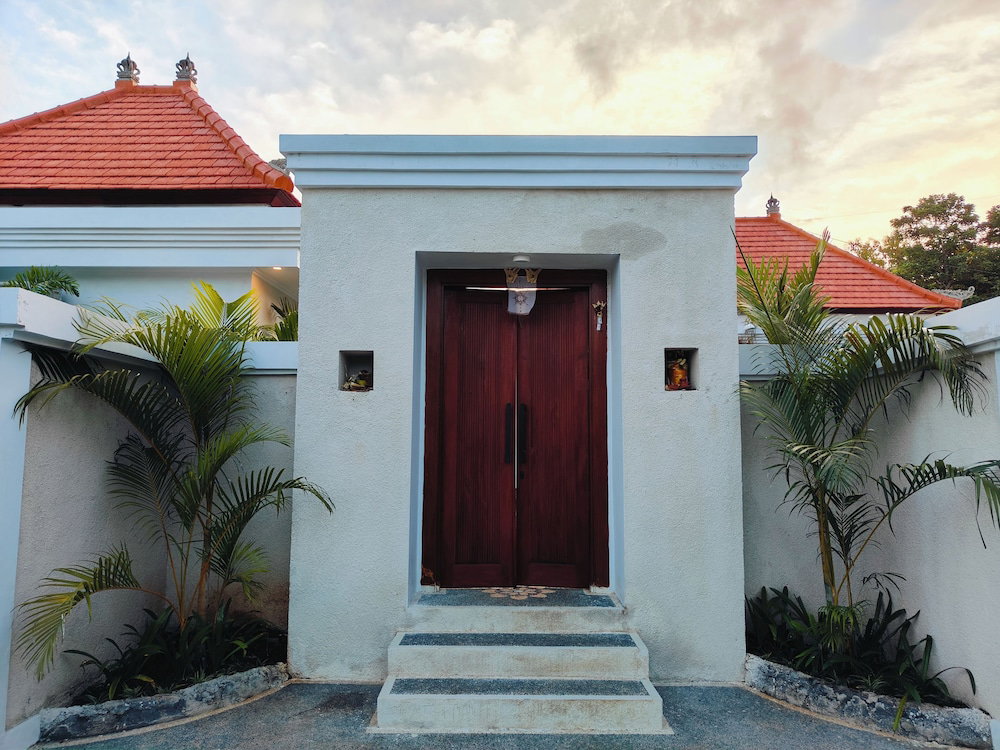 Hotel Puri Agastya Ungasan