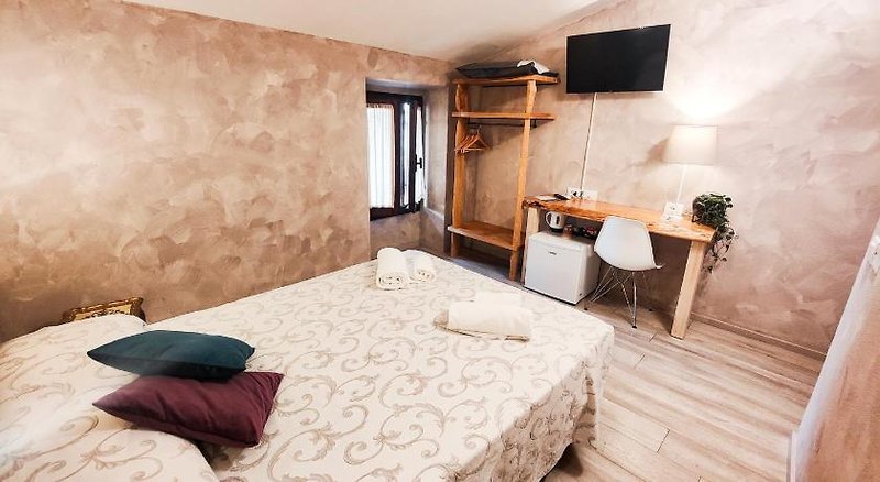 Hotel Hotel Tenesi