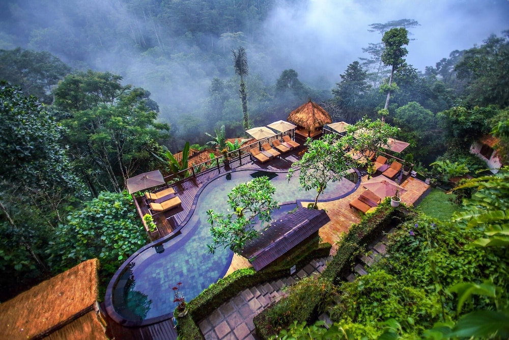 Hotel Nandini Jungle By Hanging Gardens