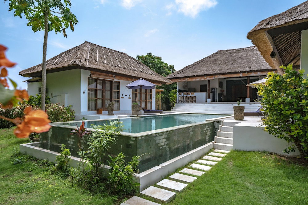 Hotel Jendi Village