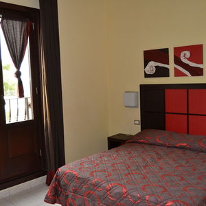 Hotel Villa Hermosa Resort cazare Porto Cesareo