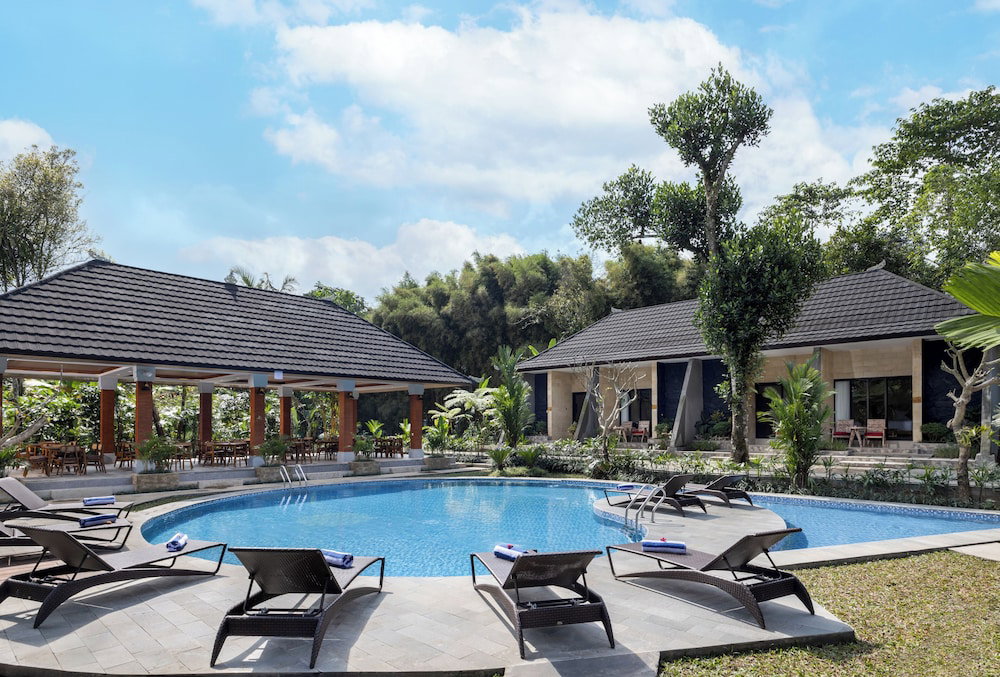 Hotel Senetan Villas And Spa Resort