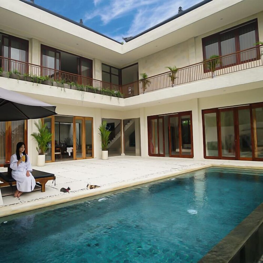 Hotel Kanaka Villa Buahan
