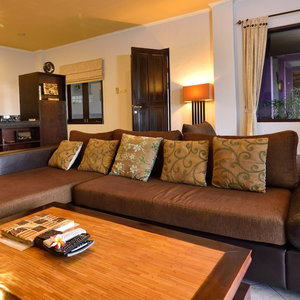 Hotel Dolphin Beach Bali cazare Banjar Bunutpanggang