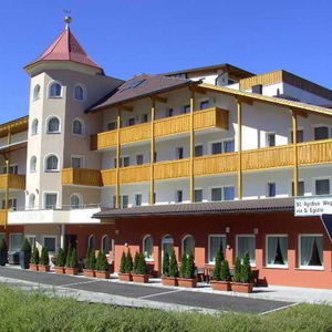 Hotel Famelí cazare Valdaora di Mezzo