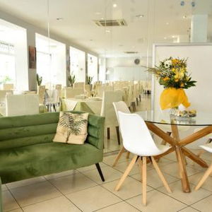 Hotel Hotel La Marina cazare San Bartolomeo al Mare