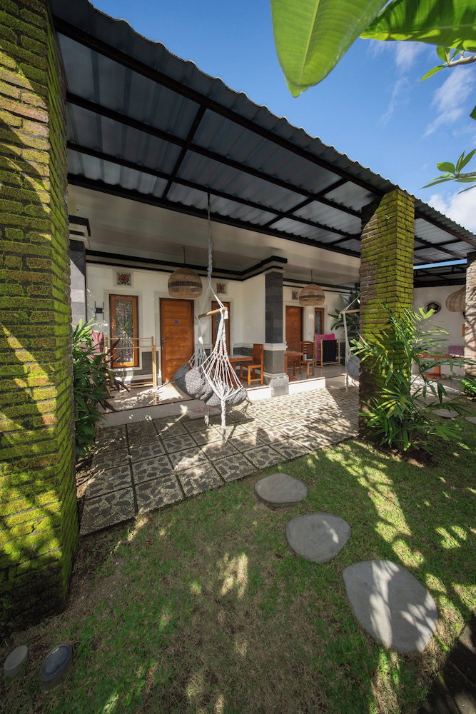 Hotel Budi Ungasan