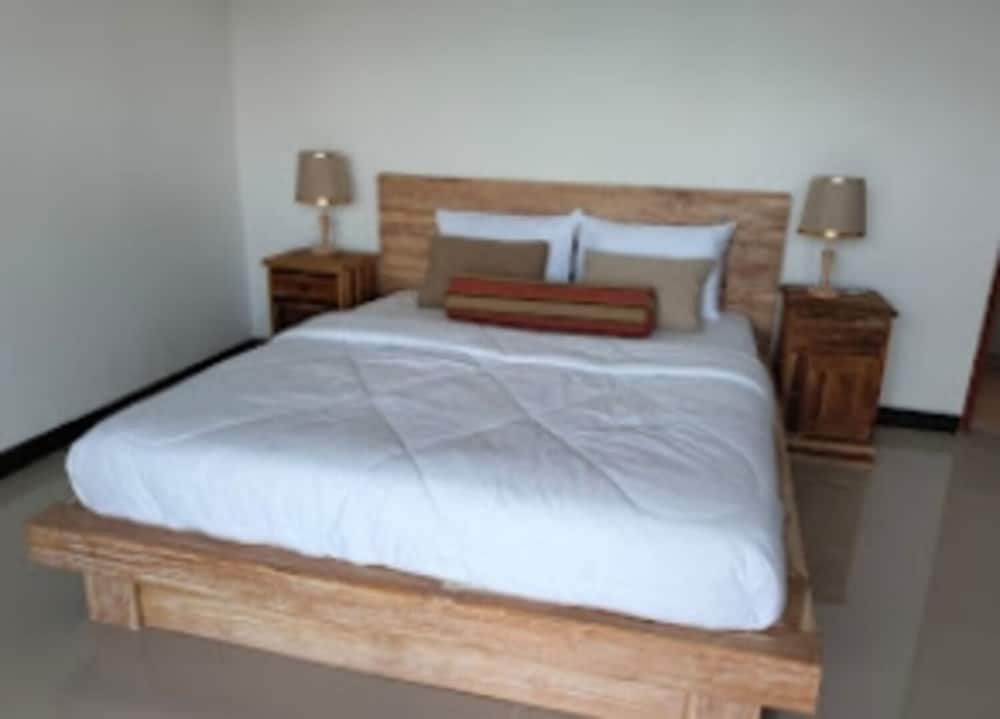 Hotel Cozzy Kedaton Bukit Panyawangan