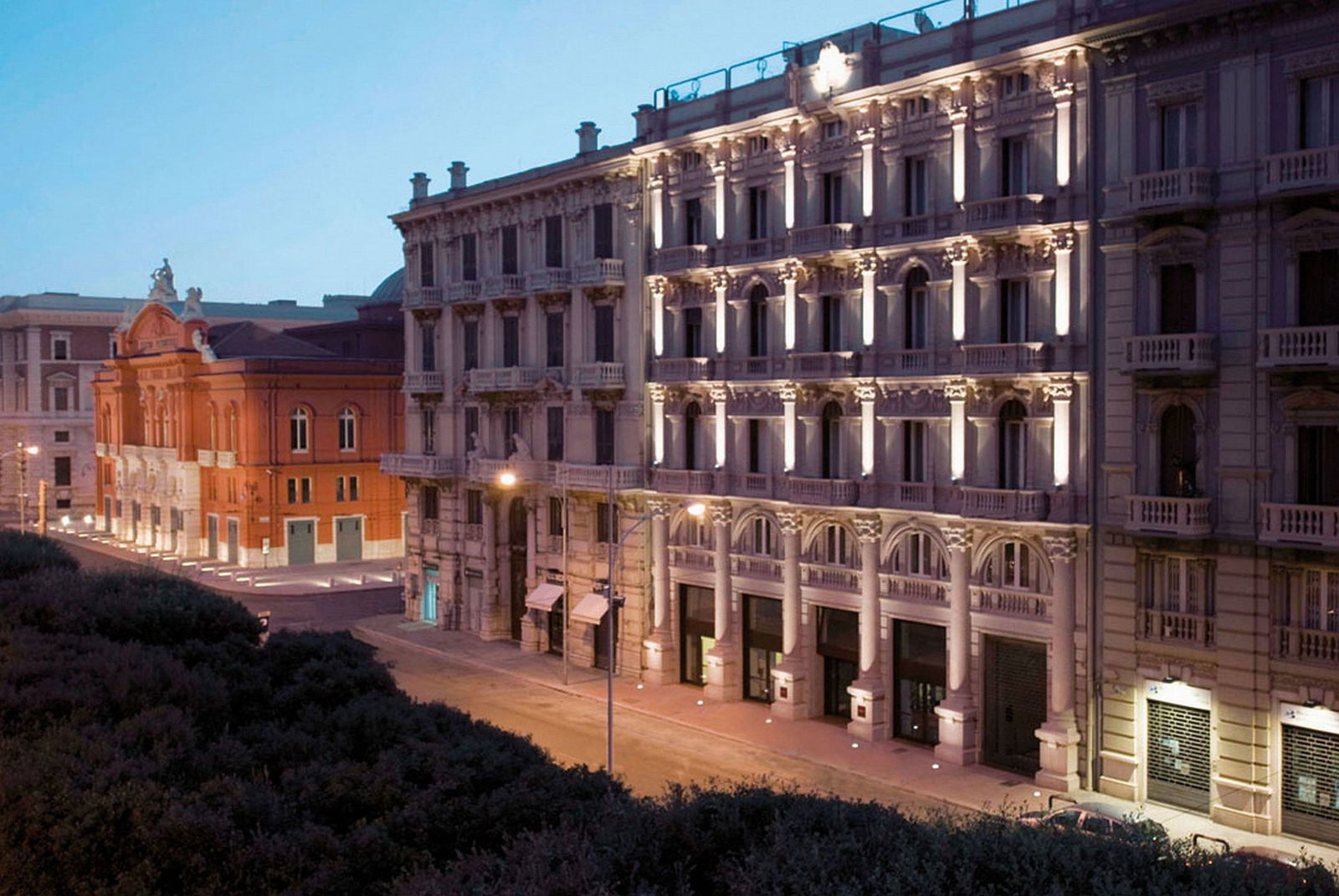 Hotel Ih Hotels Bari Oriente