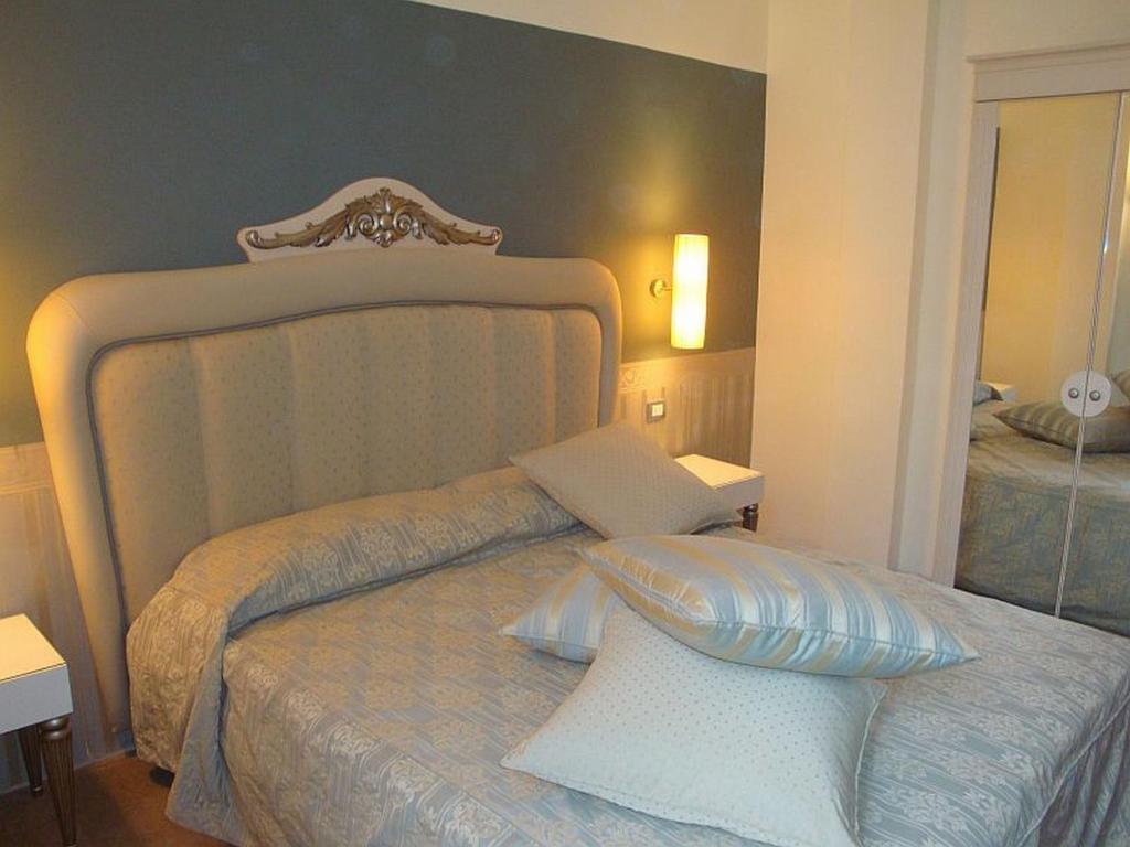 Ih Hotels Bari Oriente