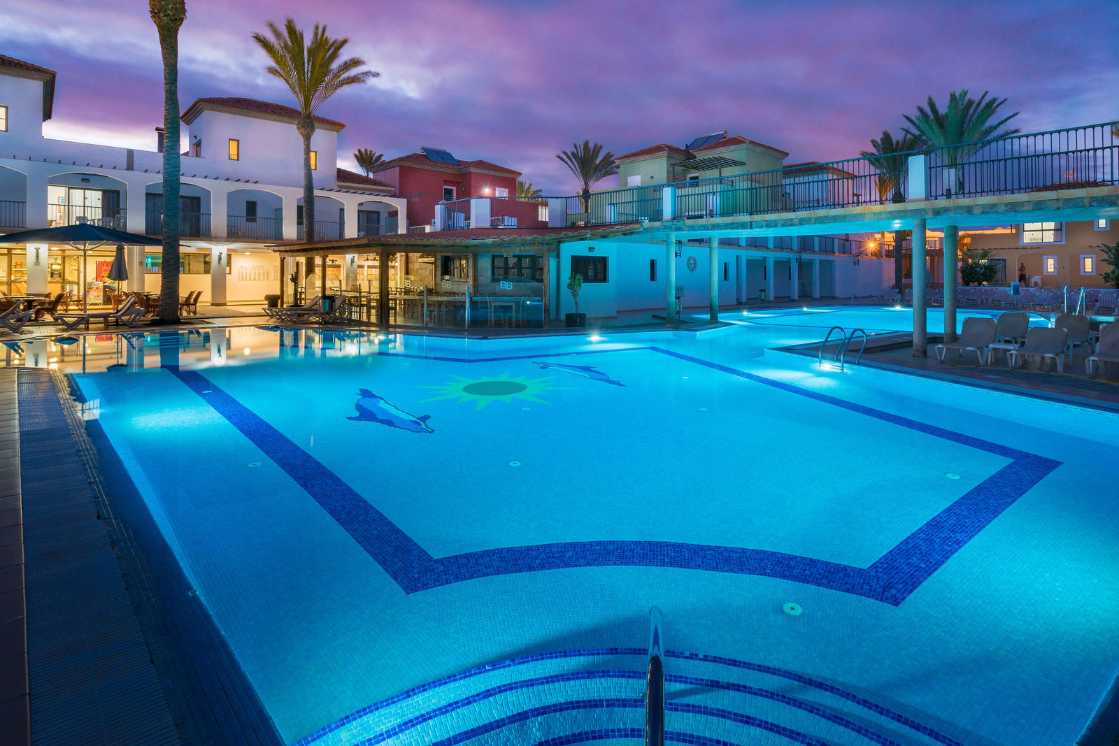 Hotel Broncemar Beach Suites Hotel