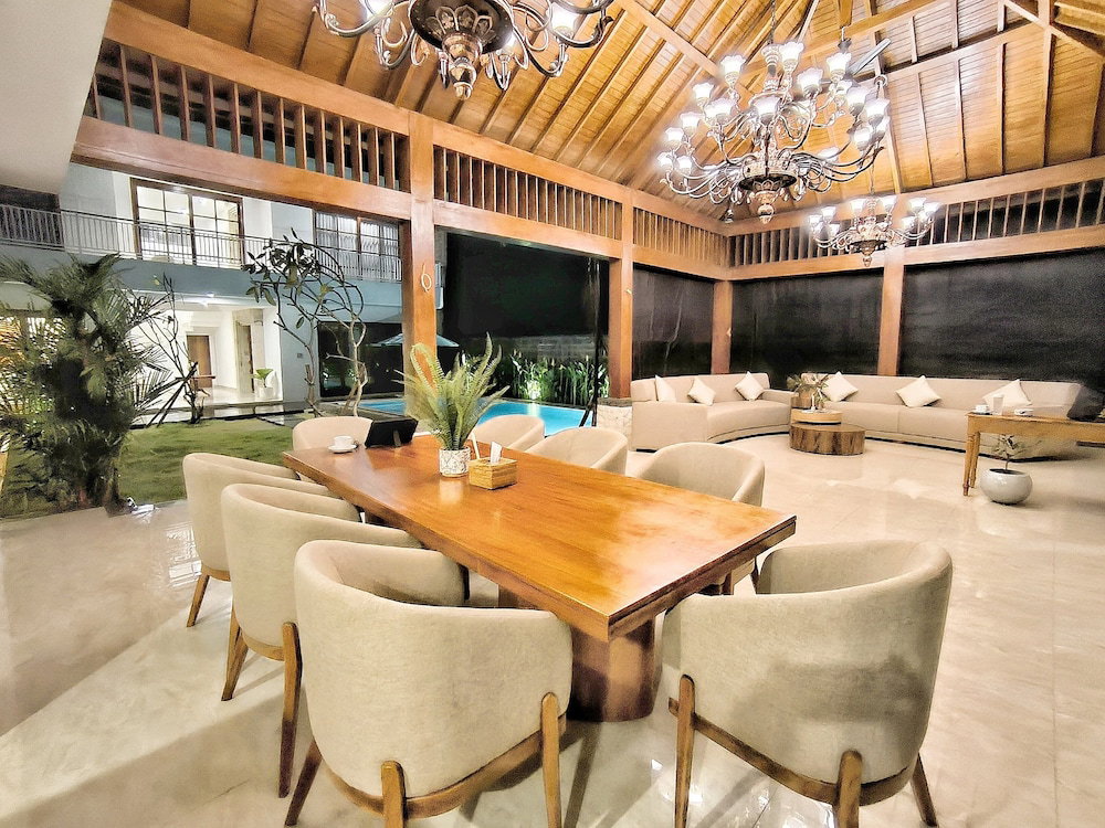 Hotel Pandawa Cove Villa By Abm