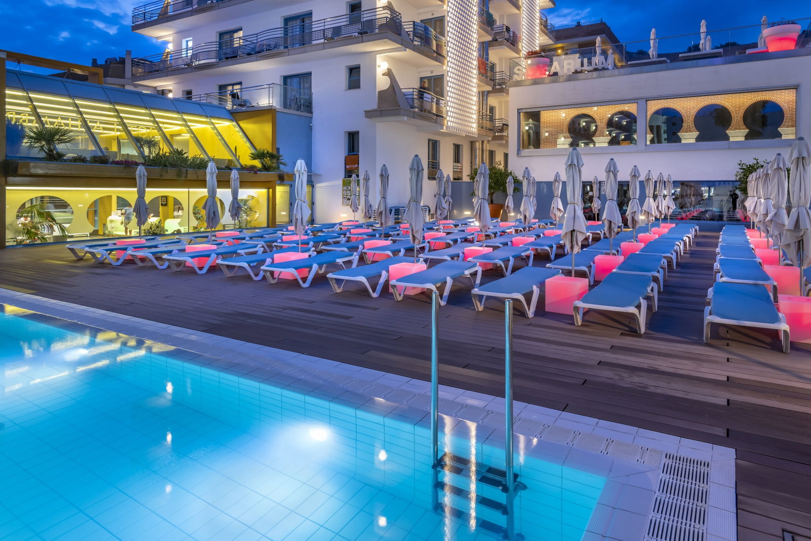 Hotel Alhambra