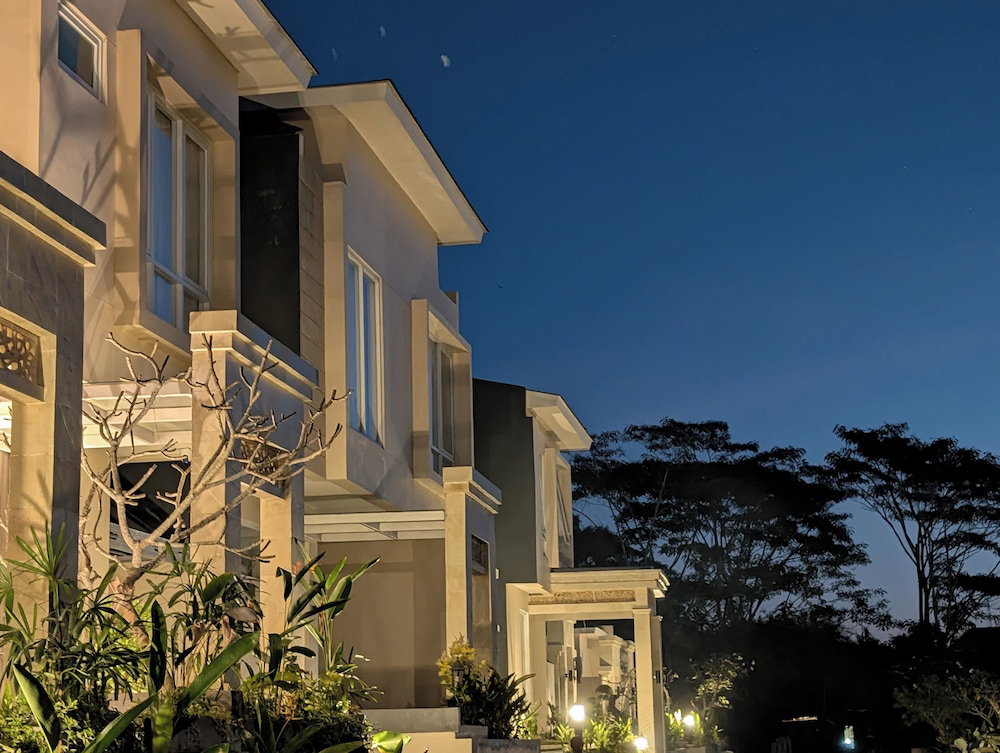Hotel Azura Villas Nusa Dua Bali