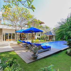 Hotel Villa La Luvier cazare Kerobokan Kelod