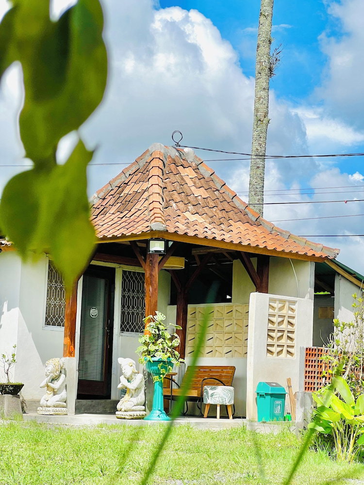 Hotel Kamanicamp