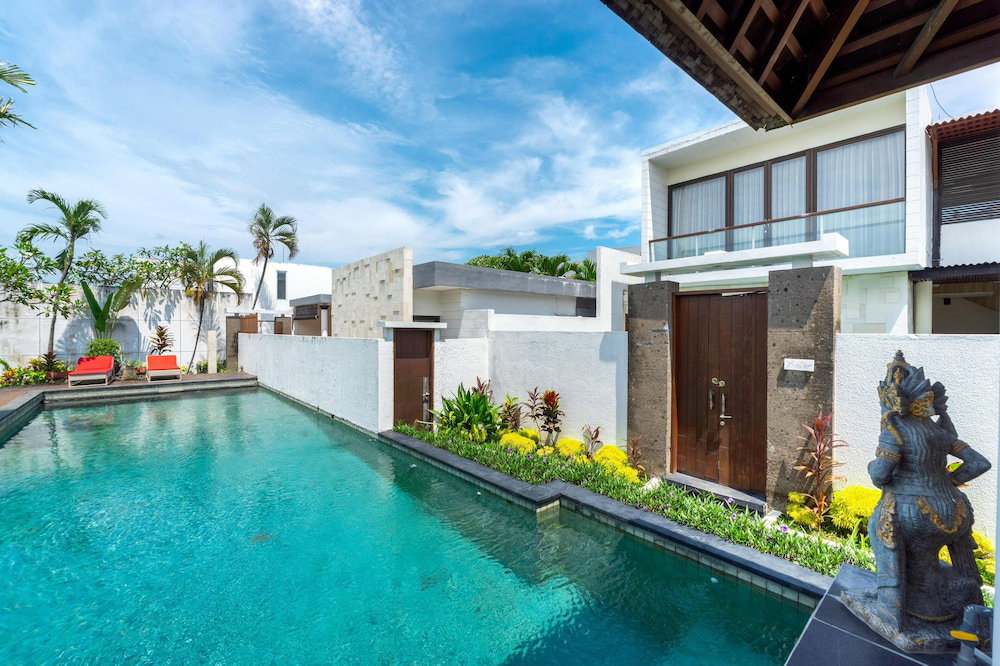 Hotel Jay's Villas