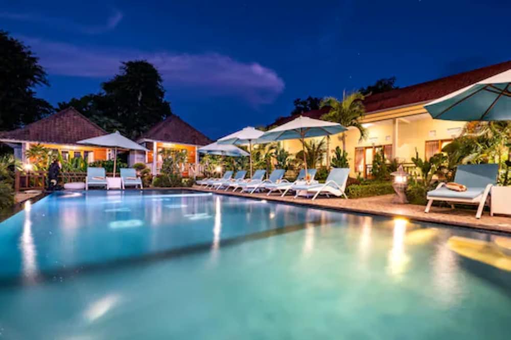 Hotel Bali Nusa Cottage