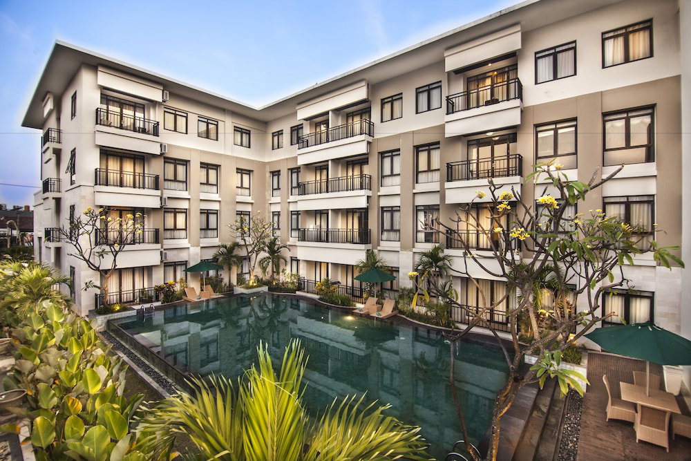 Hotel Grand Kuta Hotel And Residence