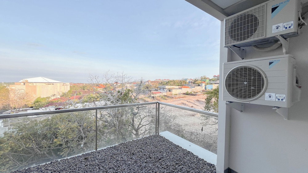 Hotel Exclusive 2Br Apartment (No Kitchen) With Balcony At Skales Residence Nusa Dua Bali