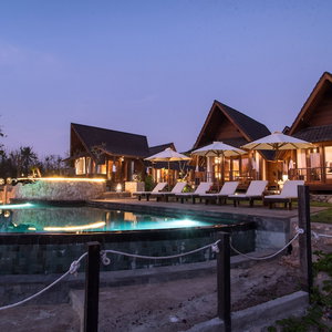 Hotel D'byas Beach Club And Villa cazare Lembongan Kawan