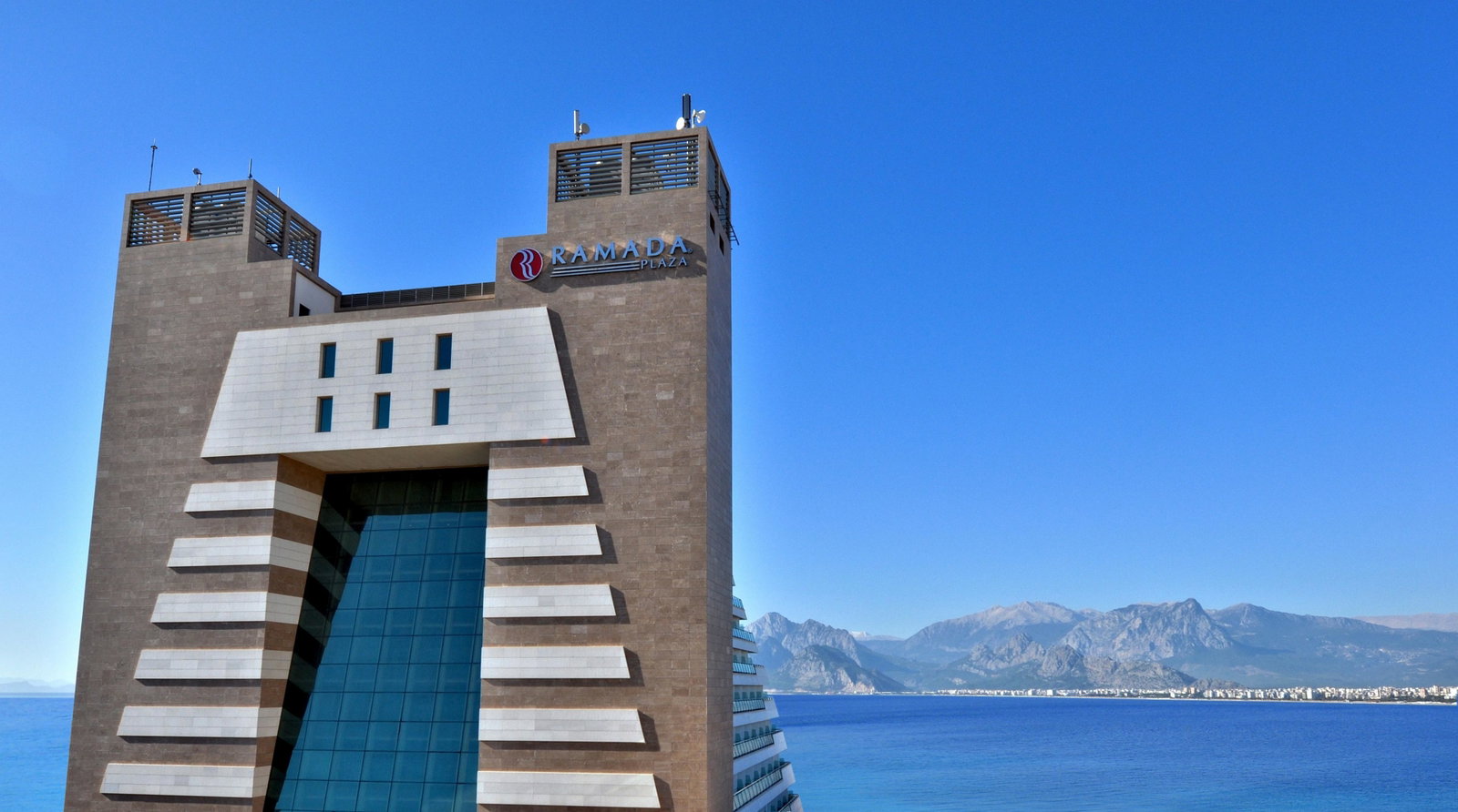 dal travel Ramada Plaza By Wyndham Antalya
