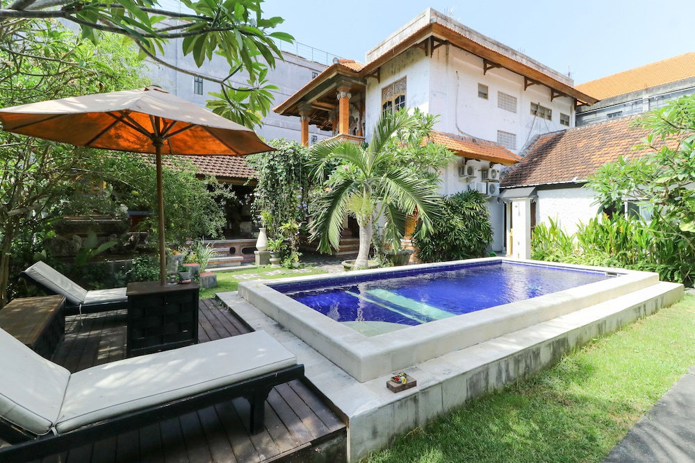 Hotel Legian Mas Beach Inn