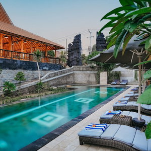 Hotel Bale Gede Lembongan cazare Lembongan Kawan