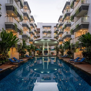 Hotel Eden Hotel Kuta Bali cazare Jabajero