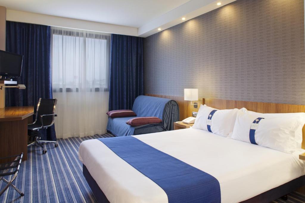 Hotel Holiday Inn Express Campo De Gibraltar - Barrios
