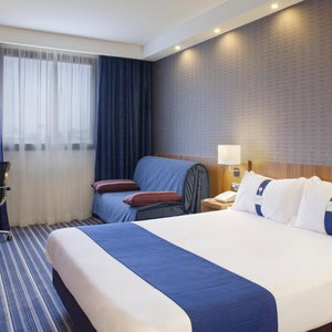 Hotel Holiday Inn Express Campo De Gibraltar - Barrios cazare Los Barrios