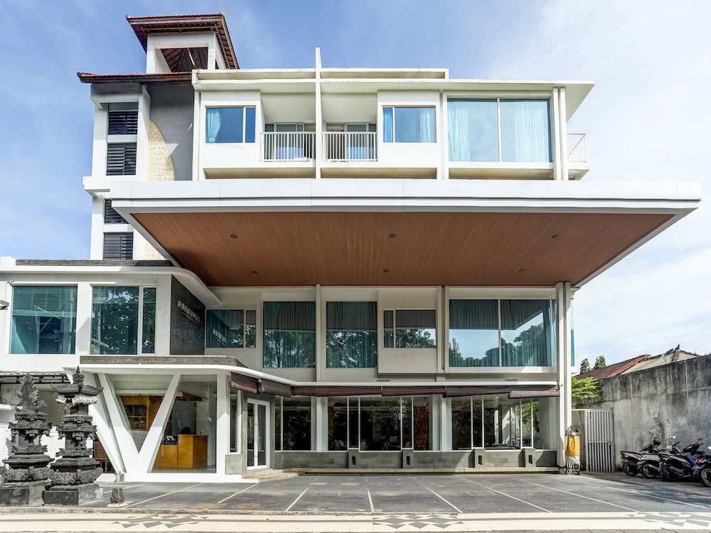 Hotel Collection O Legian Near Pantai Kuta Formerly Premium Legian
