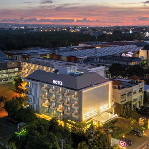 Hotel Kuta Galleria Hotel cazare Jabajero