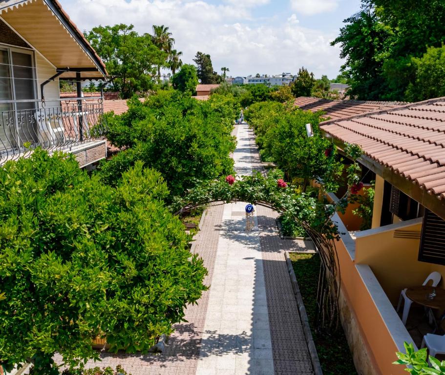 dal travel Özlem Garden Hotel