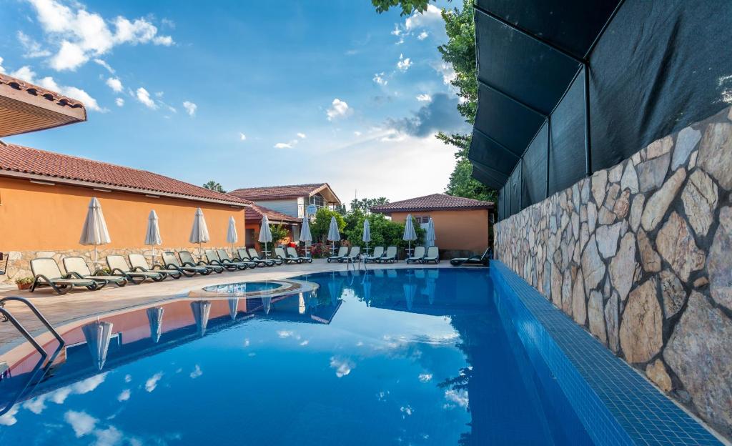 dal travel Özlem Garden Hotel