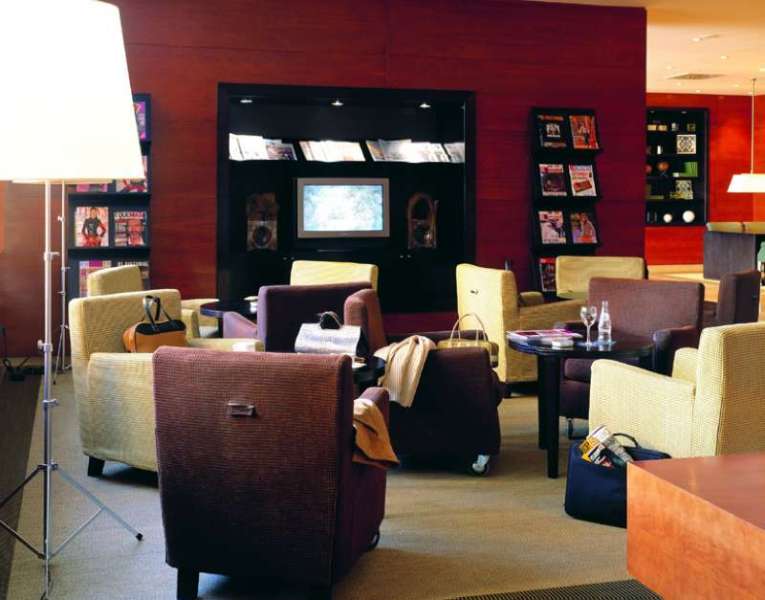 Hotel B&B Hotel Zaragoza Los Enlaces Estación