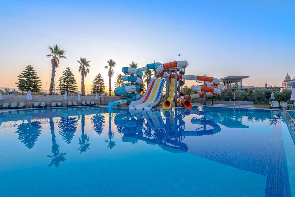 dal travel Lrs Port River Hotel & Spa