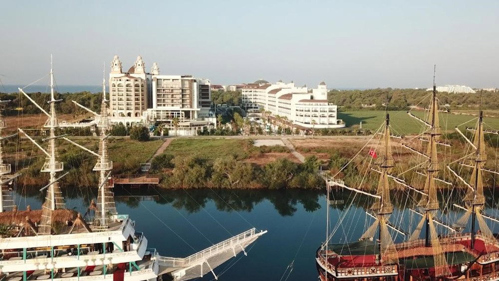 dal travel Lrs Port River Hotel & Spa