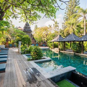 Hotel Bali Garden Beach Resort cazare Jabajero