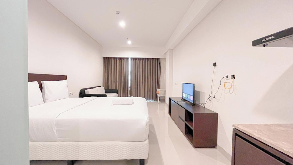 Hotel Compact And Nice Studio (No Kitchen) Apartment Skales Residence Nusa Dua Bali