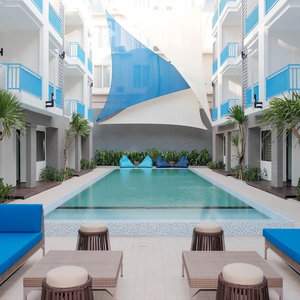 Sejur Bloo Bali Hotel vacanta Legian