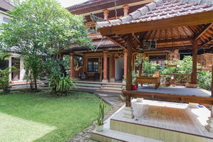 Hotel Indopurejoy House - Komala Indah Cottages - Hostel cazare Kuta