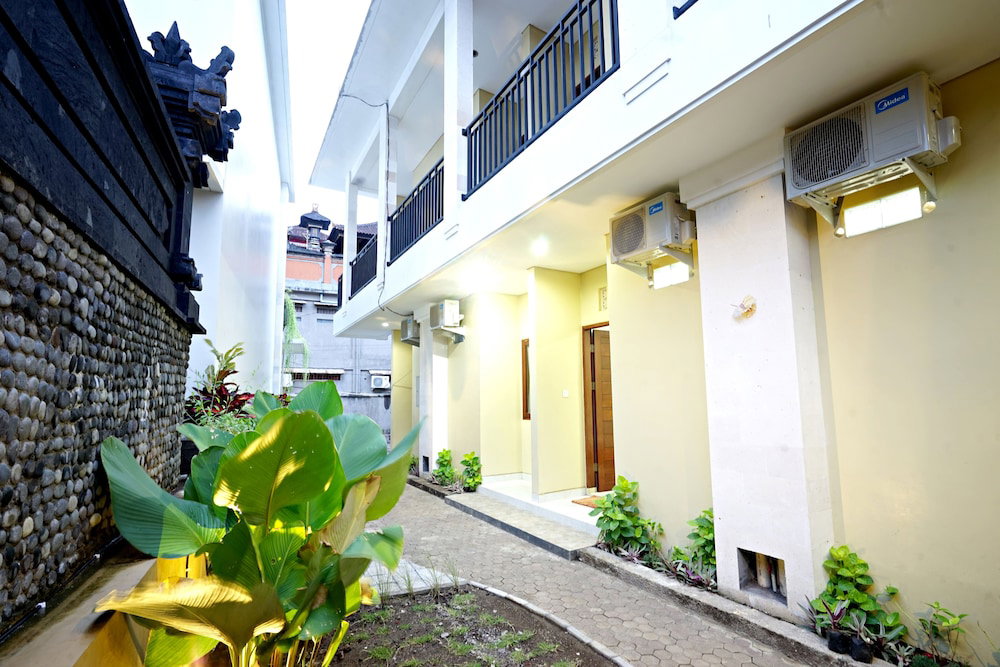 Hotel D'pande