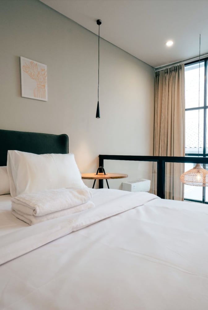 Hotel Wolu Designer Loft - Private Pool