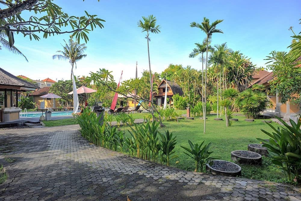 Hotel Suji Bungalow
