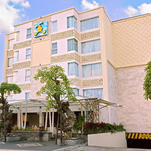 Hotel Royal Regantris Kuta cazare Kuta